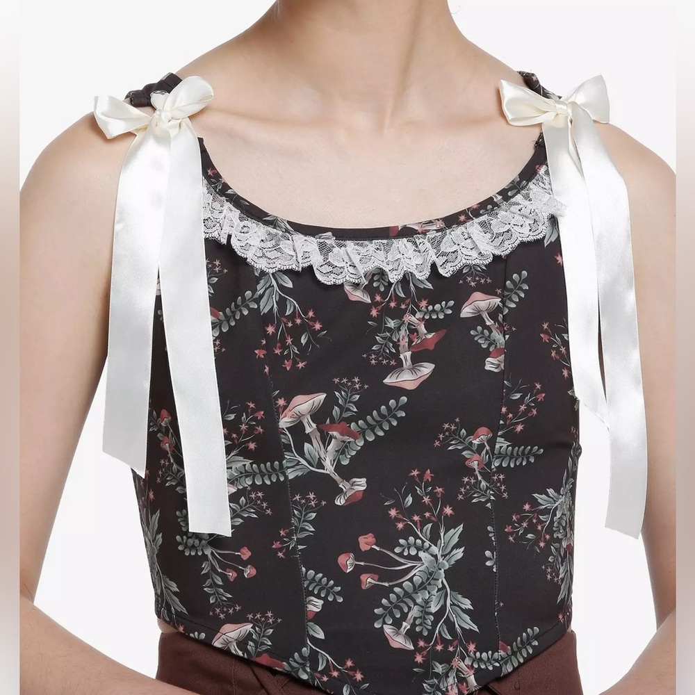 Hot topic- Thorn and Fable mushroom corset top